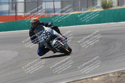 media/Apr-20-2025-AHRMA (Sun) [[393a79c373]]/Race/Group 8/Turn 4b/